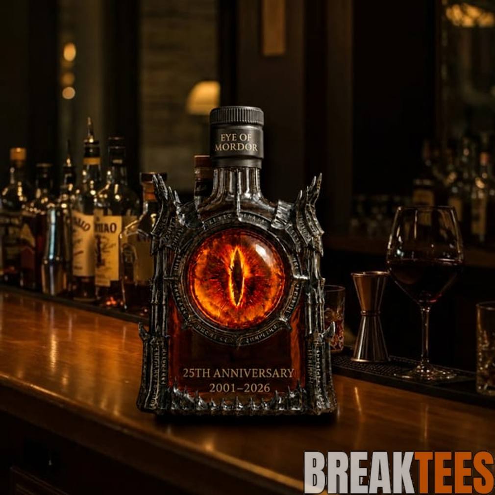 The Lord of the Rings Eye of Sauron Whiskey Decanter