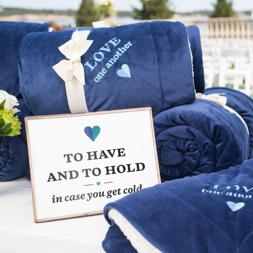 Oversize Sherpa Blanket <i>Embroidered</i>
