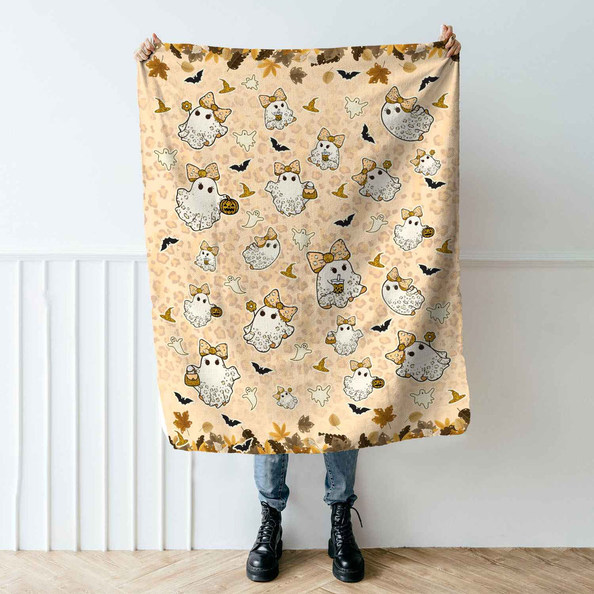 Halloween Boo Cute Leopard Fleece Blanket – Soft Ghost Throw Blanket