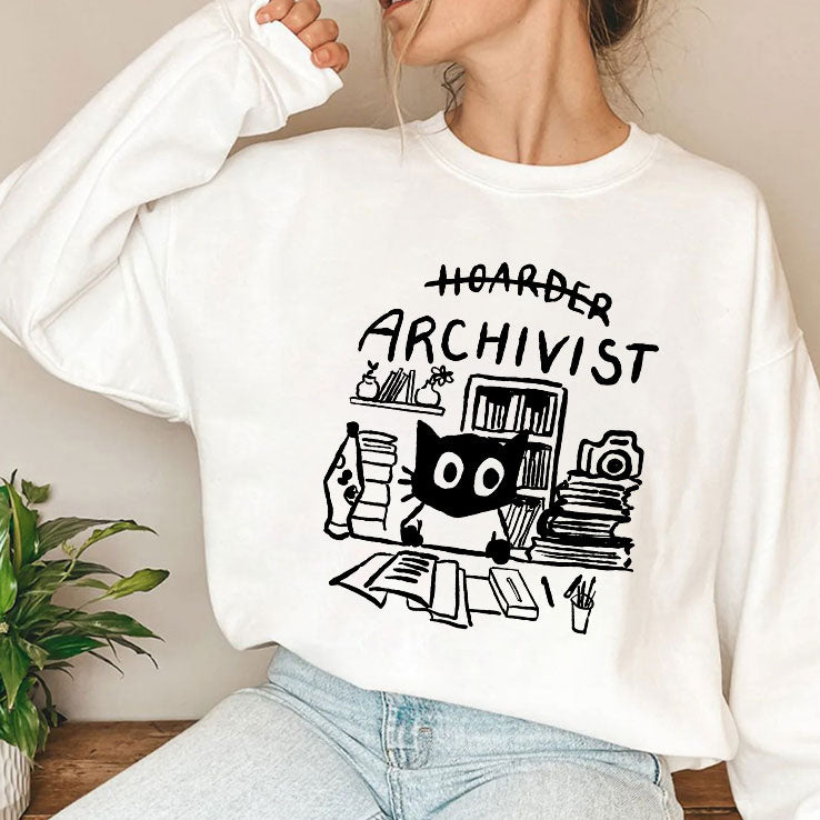 Archivist Not Hoarder Cat Bookworm Librarian T Shirt