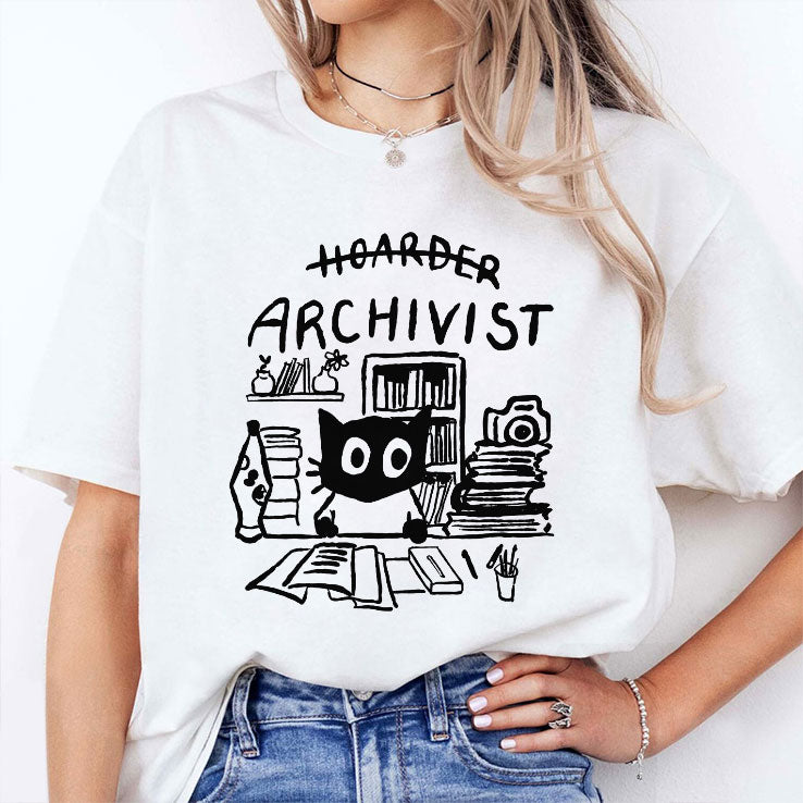 Archivist Not Hoarder Cat Bookworm Librarian T Shirt