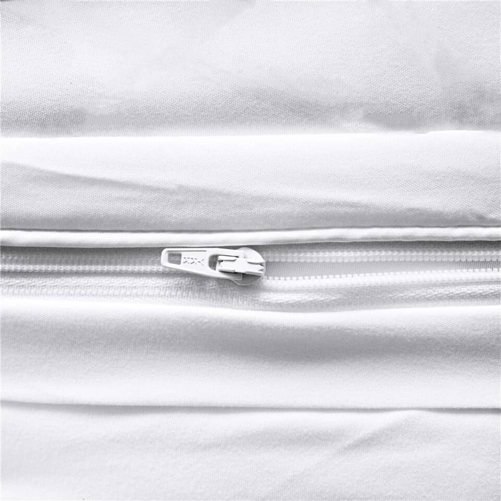 3 Emperor Penguin Chicks Bedding Set (Duvet Cover & Pillow Shams)