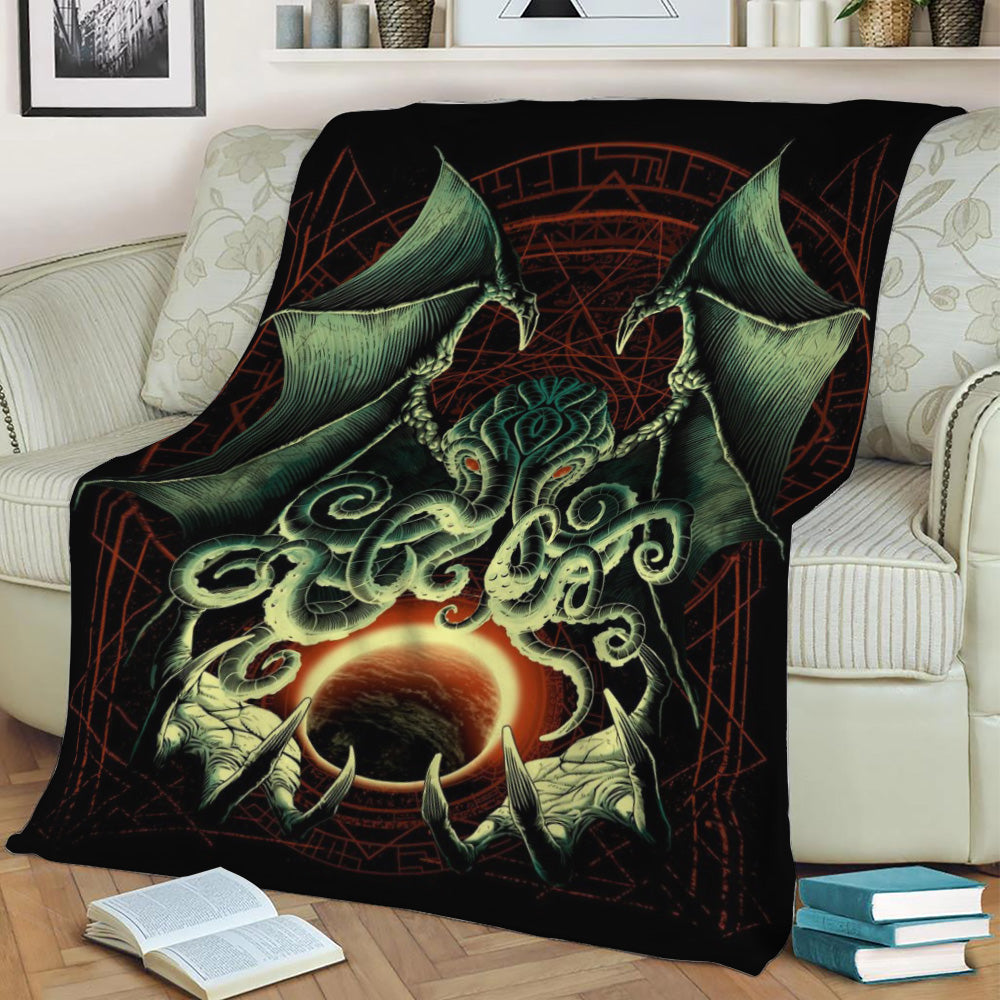 Cthulhu Fleece Throw Blanket