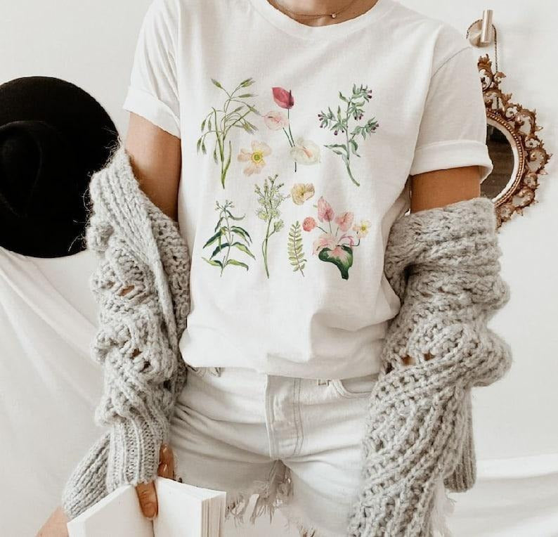 Flower Her Spring Concept Wild Meadow Flower Nature Floral Gardener Botanical Shirt T-Shirts