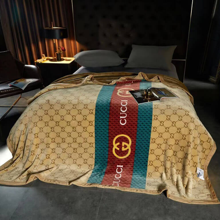 yellow bed blanket