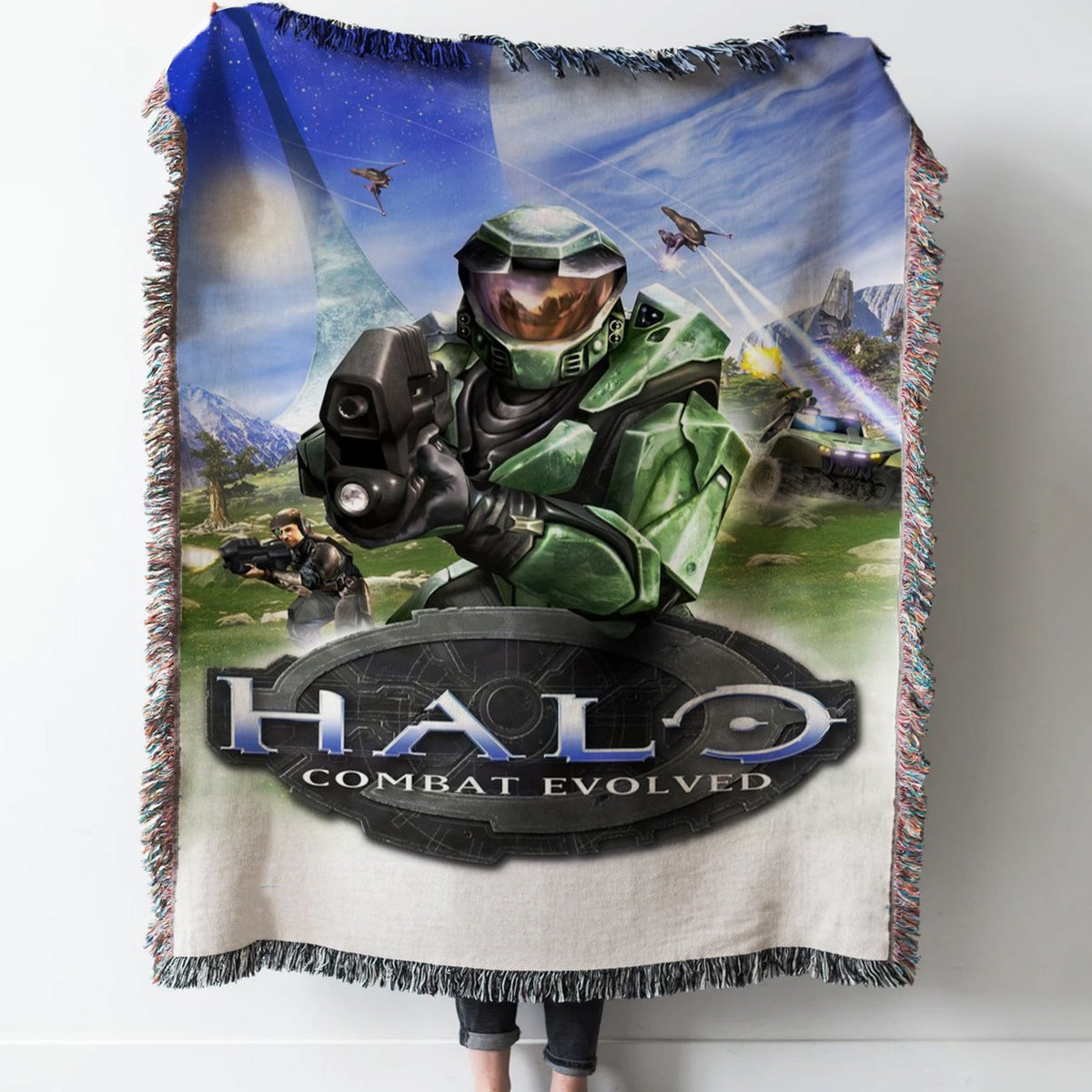Halo Combat Evolved Woven Tapestry Throw Blanket with Fringe