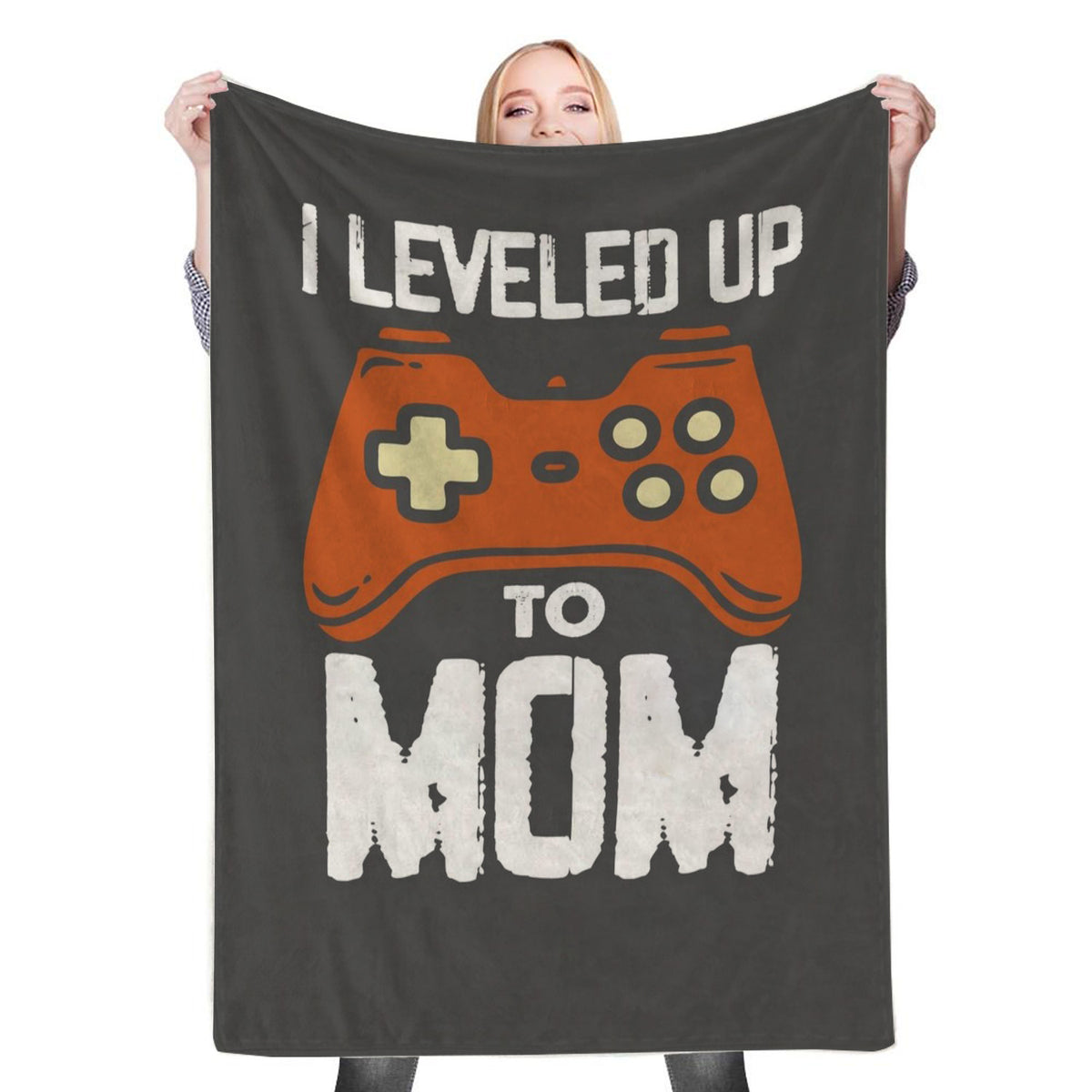 I leveled up to mom Fleece Throw Blanket