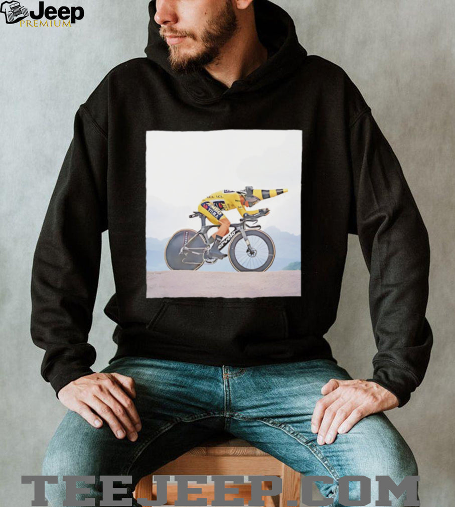 Jonas Vingegaard riding bicycle funny moment shirt
