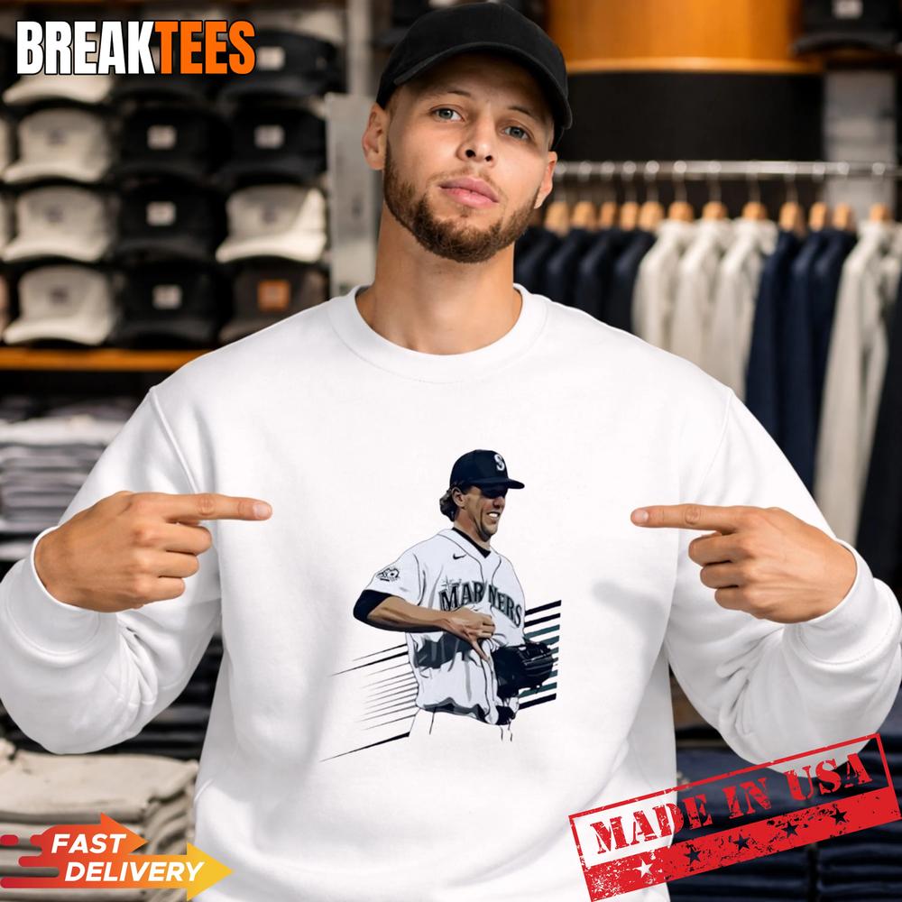 Logan Gilbert baseball pitcher catches ball in Seattle Mariners baseball T-Shirt