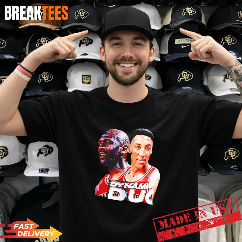 Michael Jordan and Scottie Pippen NBA Dynamic Duo Chicago Bulls basketball T-Shirt