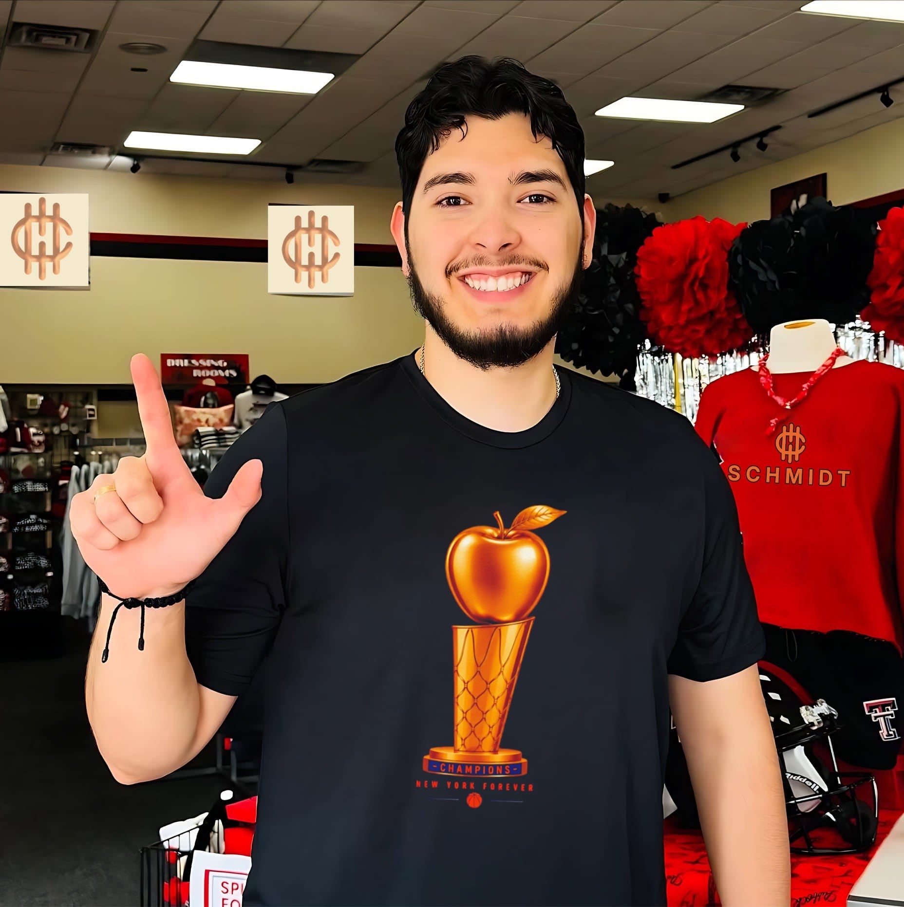 New York Knicks 2026 Champions New York forever Golden apple trophy shirt