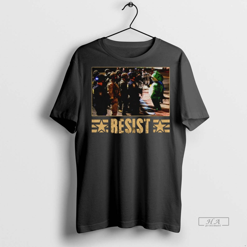 Official Trendy Resist Portland Frog Protest 2025 Tee Sweater