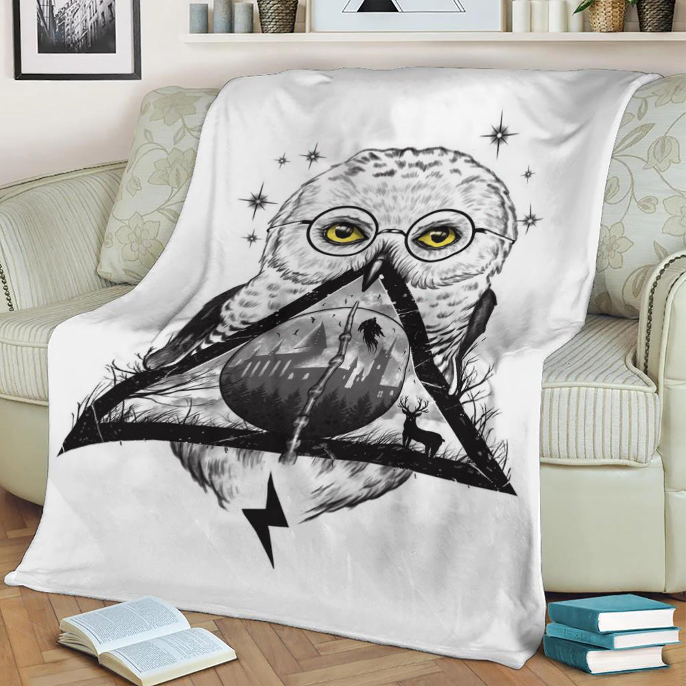 Owls and Wizardry Fleece Throw Blanket