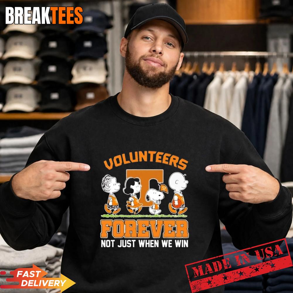 Peanuts Snoopy and friends x Tennessee Volunteers basketball Forever Shirt
