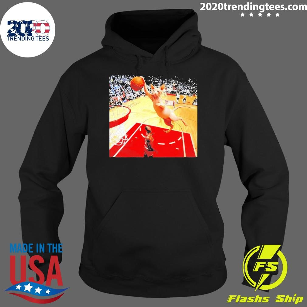 Sphynx Cat Dunking A Basketball Funny Graphic Shirt