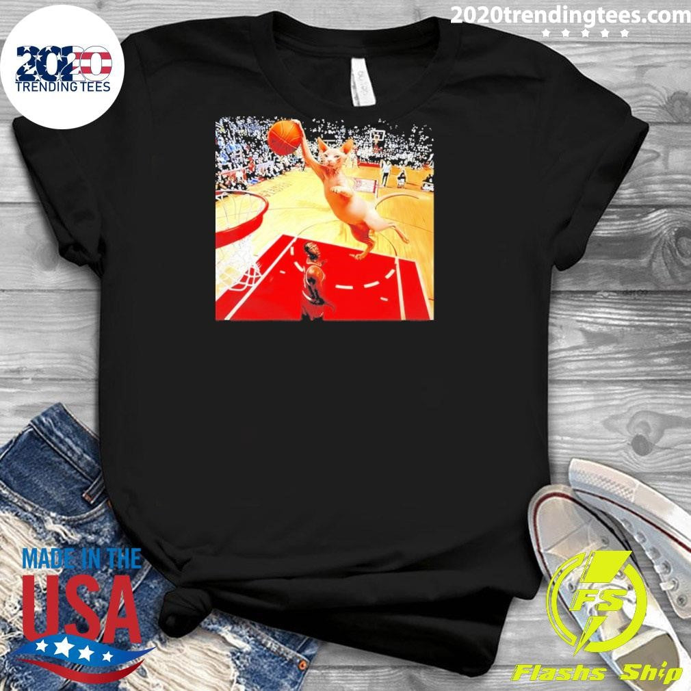 Sphynx Cat Dunking A Basketball Funny Graphic Shirt