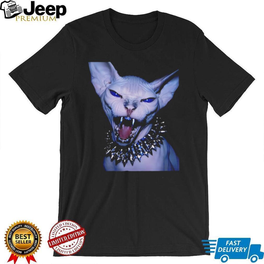 Sphynx cat spiky collar no soul shirt