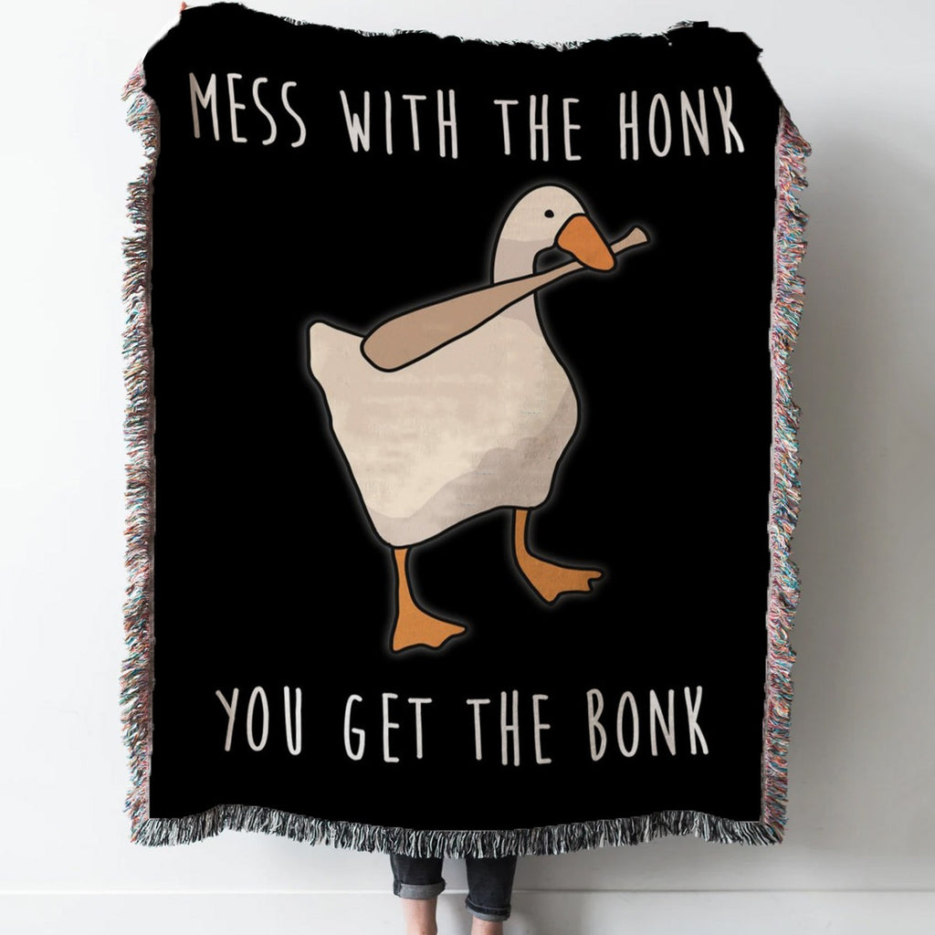 goose game funny gaming Woven Tapestry Throw Blanket with Fringe