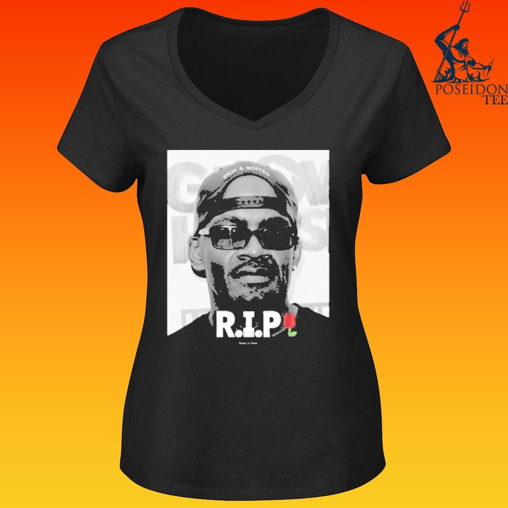 Gta 5 Franklin Shawn Fonteno Roses In Petal Flower T-shirt