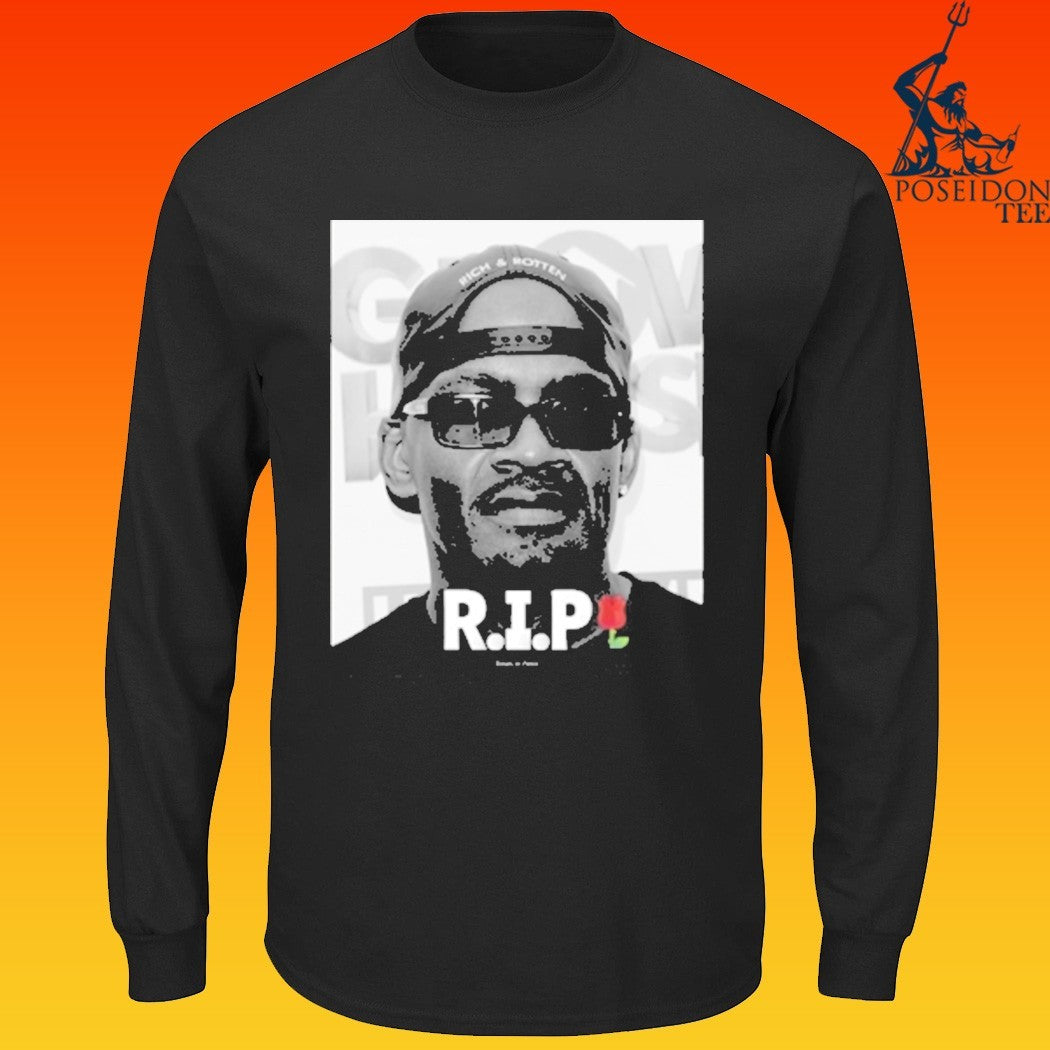 Gta 5 Franklin Shawn Fonteno Roses In Petal Flower T-shirt