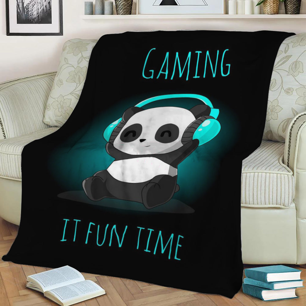 panda gaming Fleece Throw Blanket