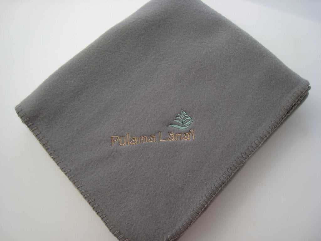 Economy Throw <i>Embroidered</i>