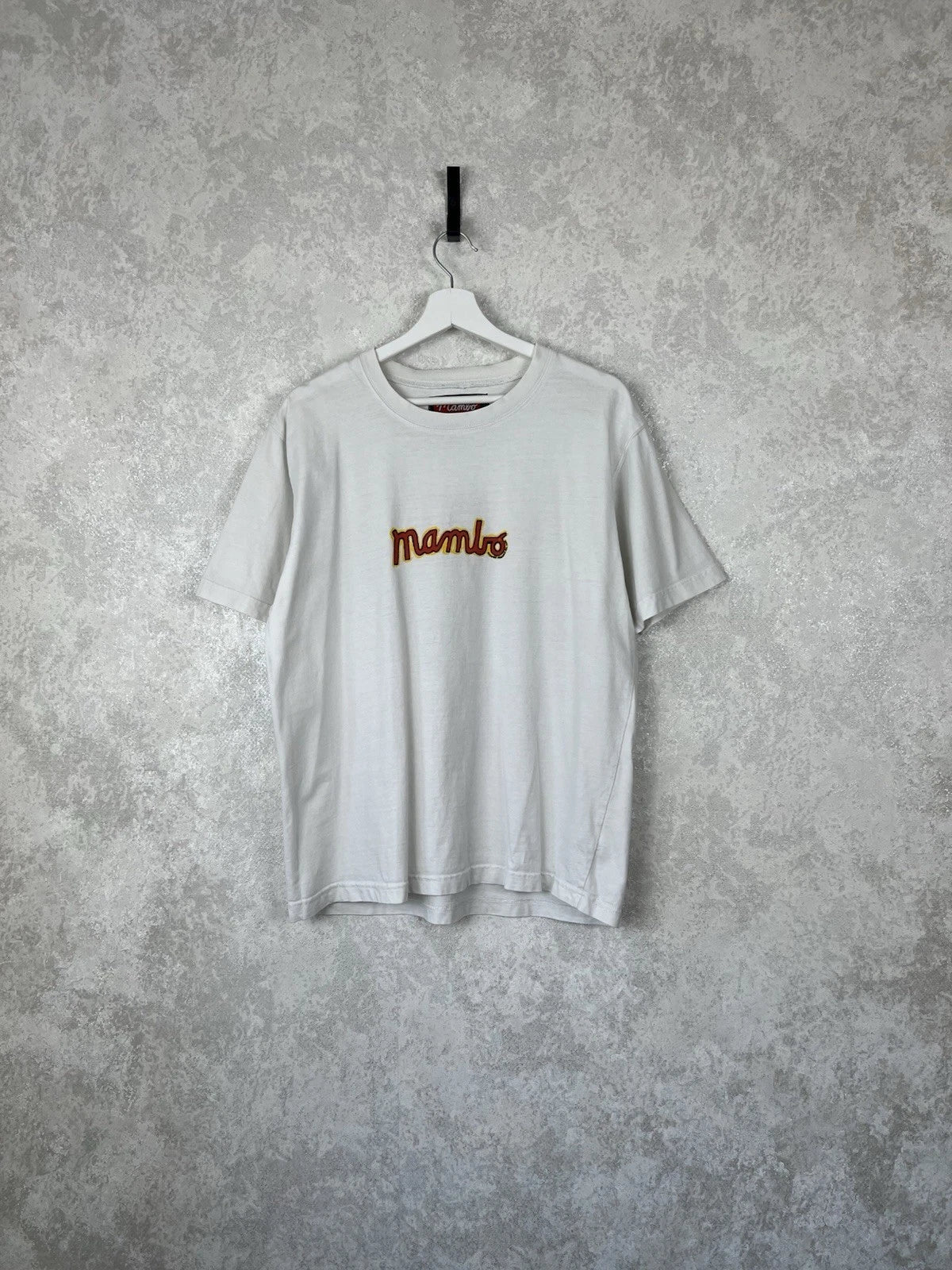 Vintage 2000 Mambo Graphics T Shirt Medium White Simple Footpath Humour Y2K Surf