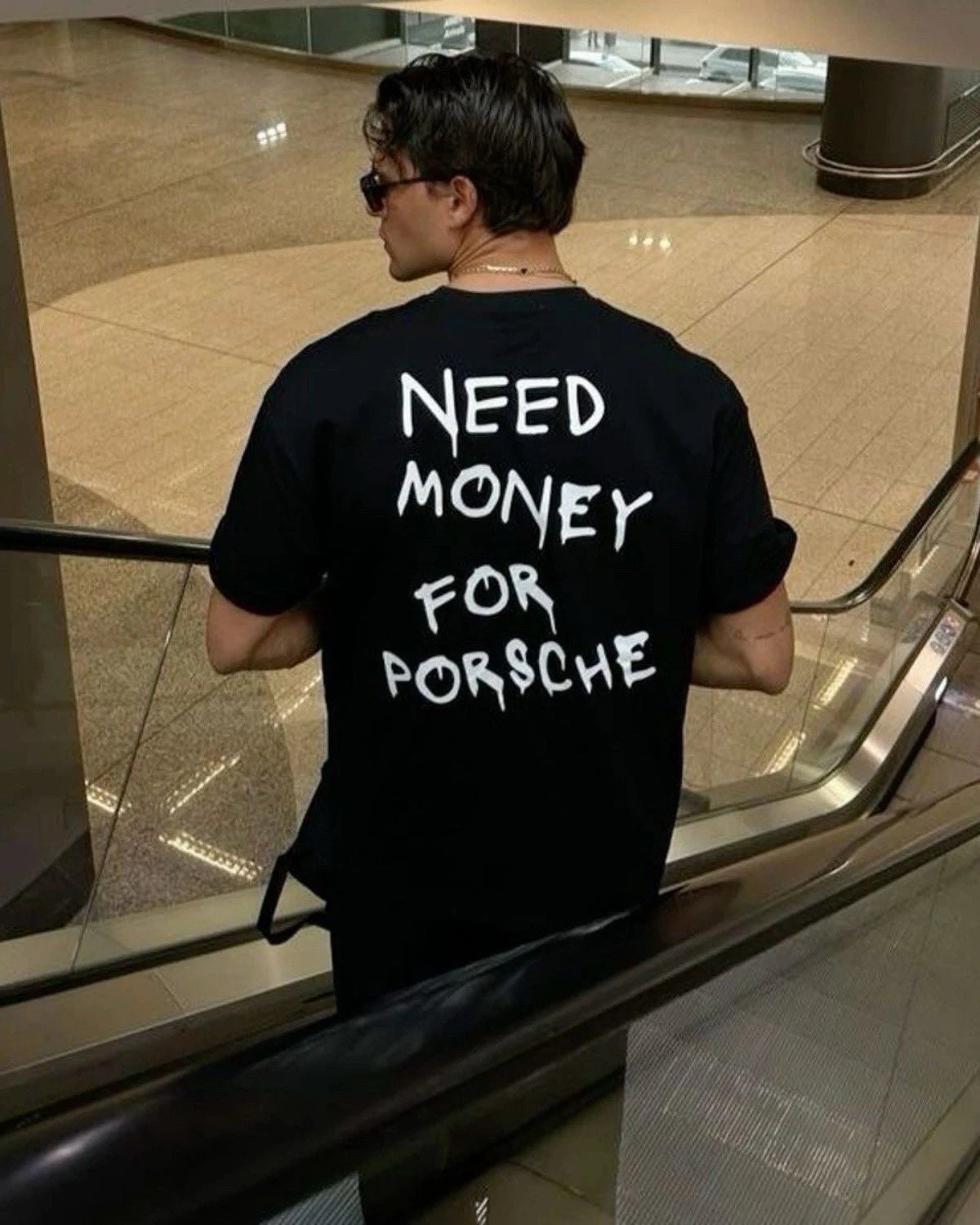 Vintage Need Money For Streetwear Y2k Unisex T-shirt /Camiseta Unisex