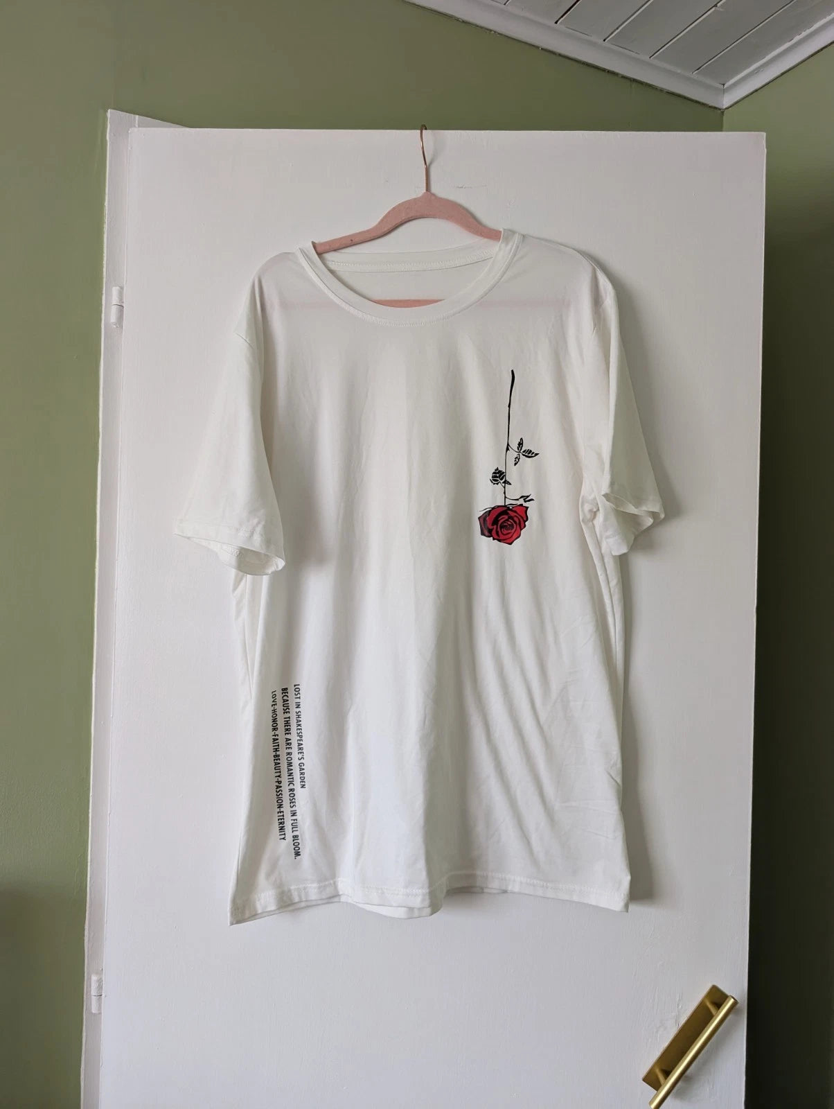 Men's White Rose Design Black Slogan Print T-shirt Top M