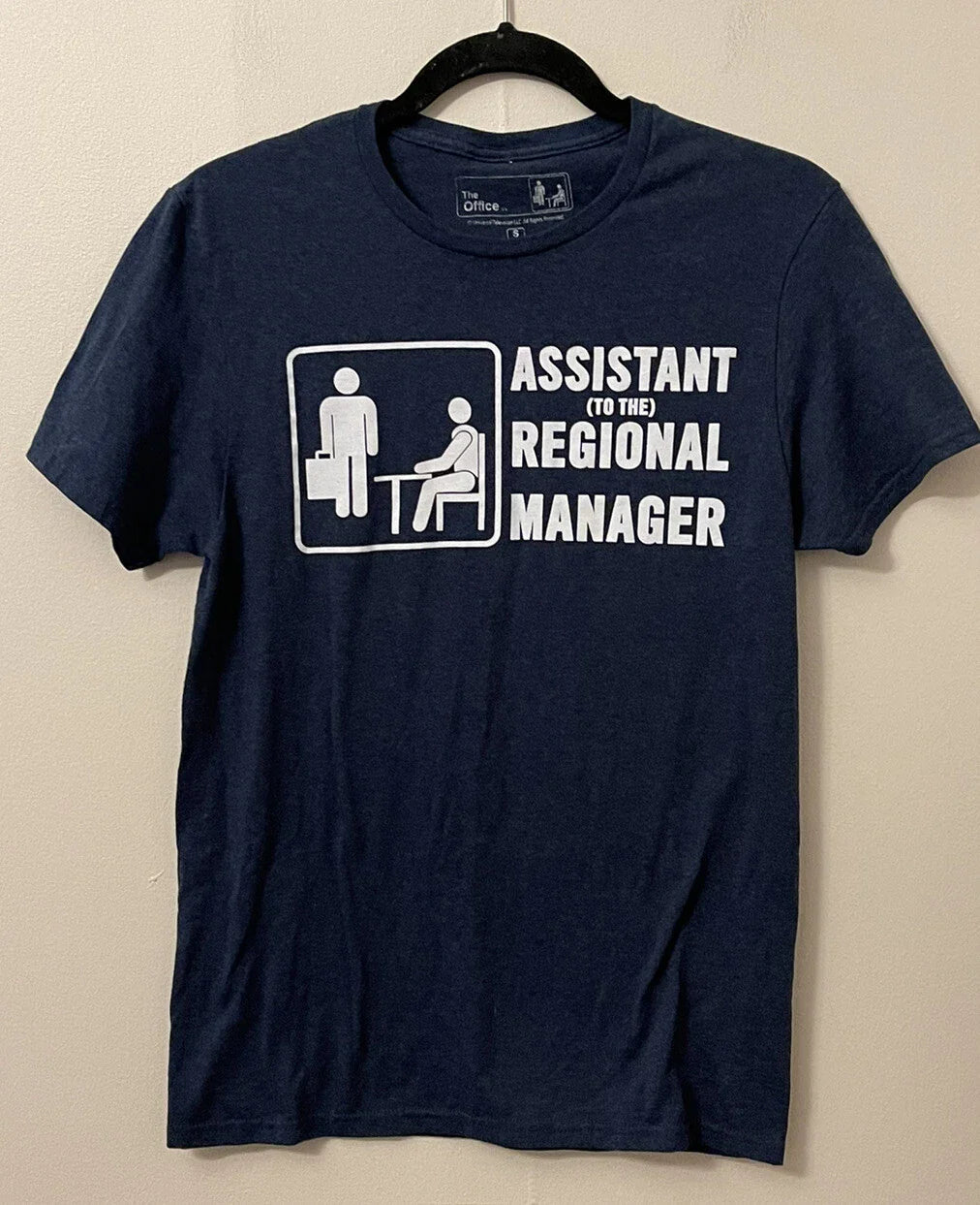 The Office Logo T Shirt Size Small, The Office Assistant To The Regional Manager