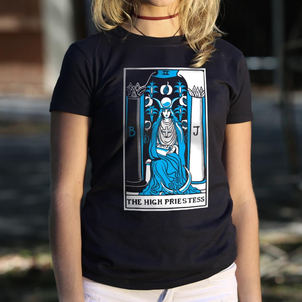 Tarot High Priestess Card with Moon and Pillars