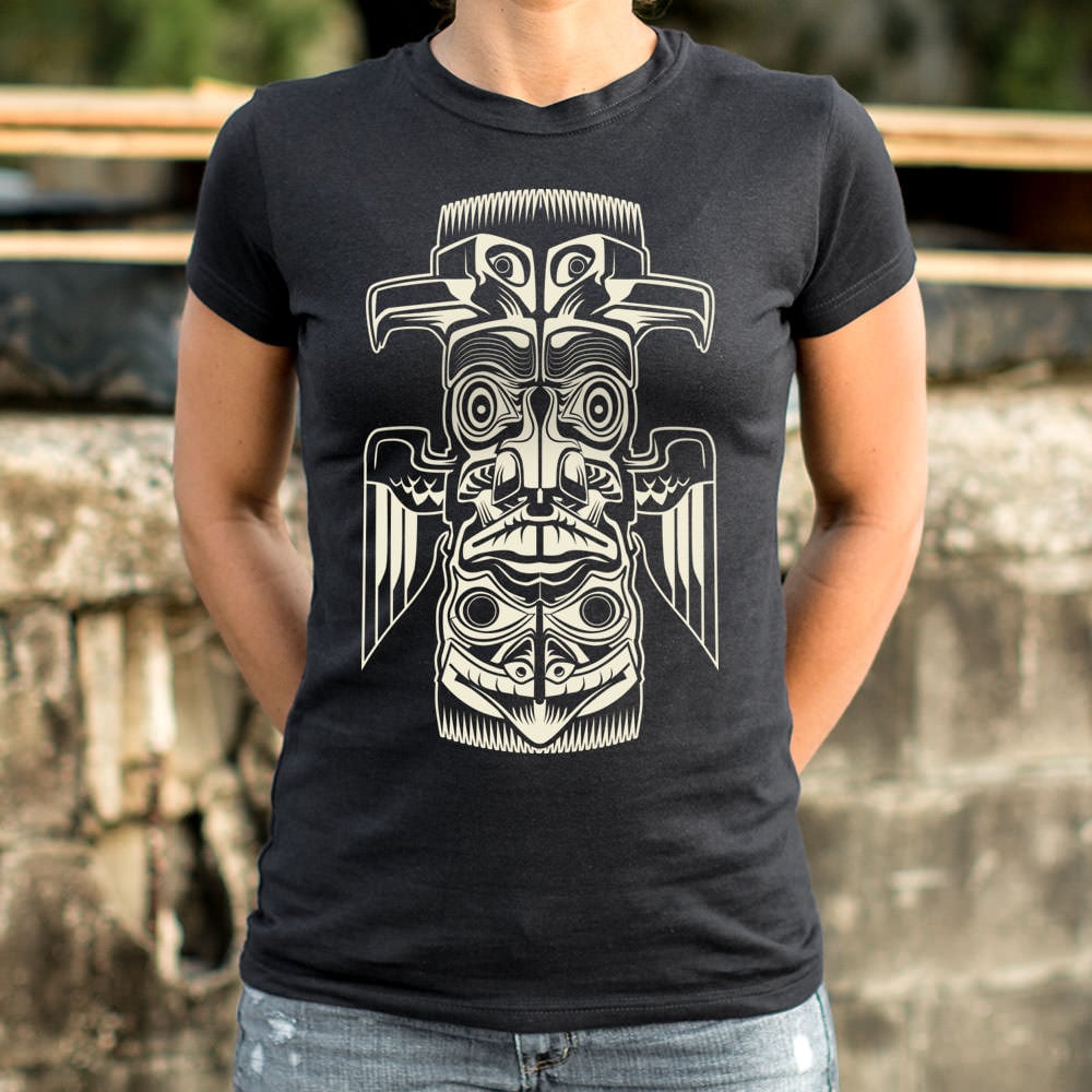 Totem Pole Design with Stacked Animal Faces