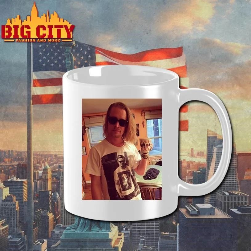 Ryan Gosling Wears Shirt Of Macaulay Culkin Wearing Ryan Gosling Photo Shirt