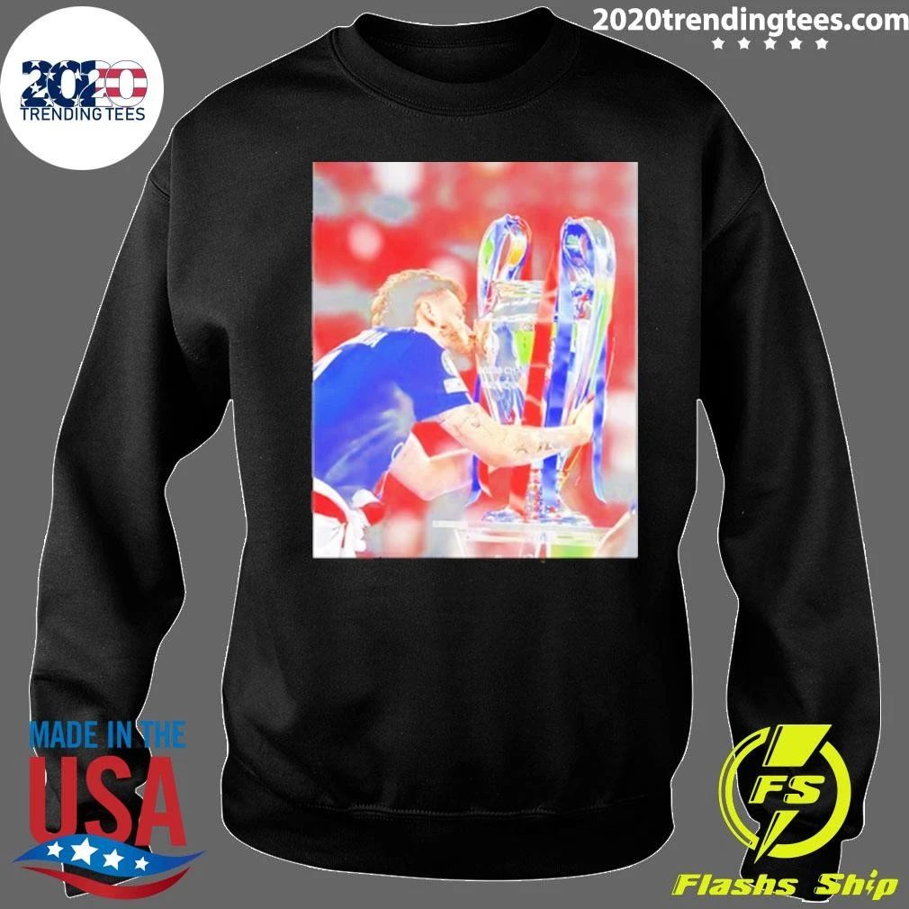 Khvicha Kvaratskhelia Psg Kiss Love Trophy Shirt